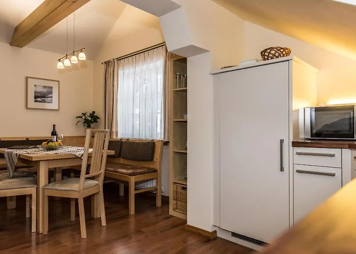 Apartamento Elisabeth Russbach am Pass Gschütt